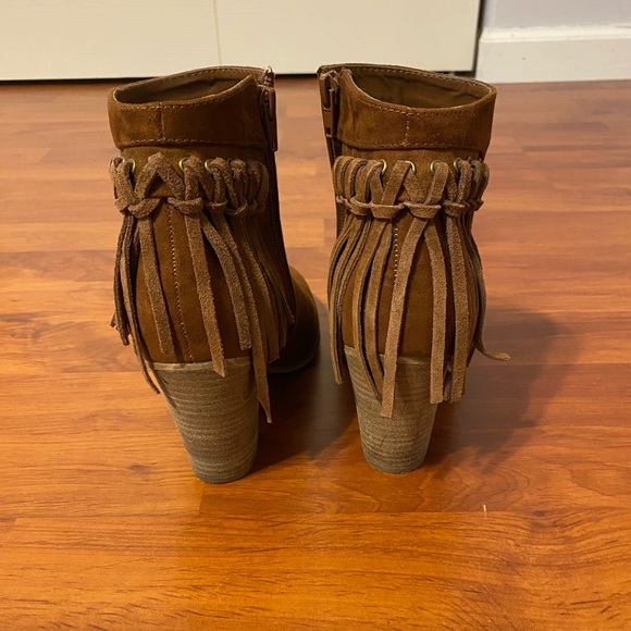 Carlos Santana fringe ankle boots - Picture 2 of 4